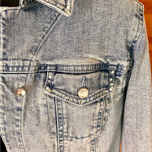 Laura Ashley Embellished Blue Denim Jacket 4 pockets Silver Buttons and Sequins - Picture 4 of 17